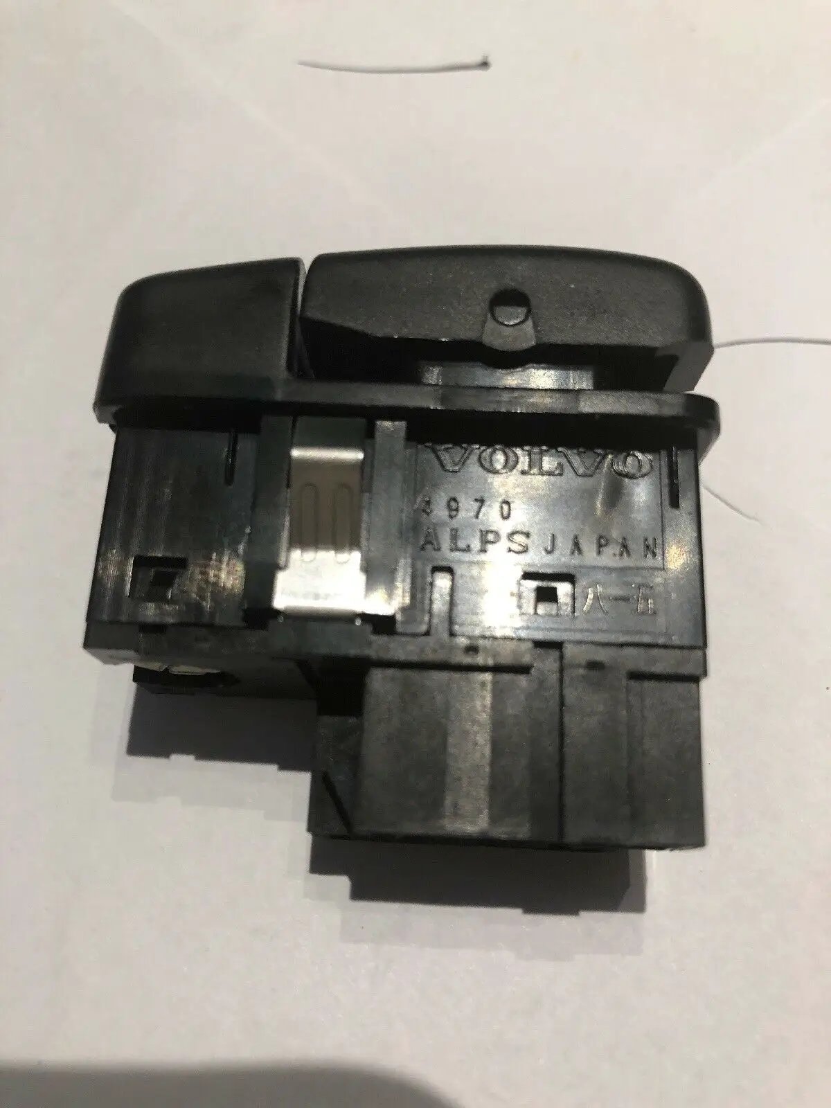 VOLVO S70 V70 C70 850 OEM FOG LIGHT LAMP SWITCH by Volvo
