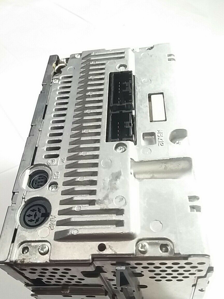 97-04 Volvo 40 70 Factory Radio Cd Cassette Player 3533771-1 OEM SC-816 & CODE