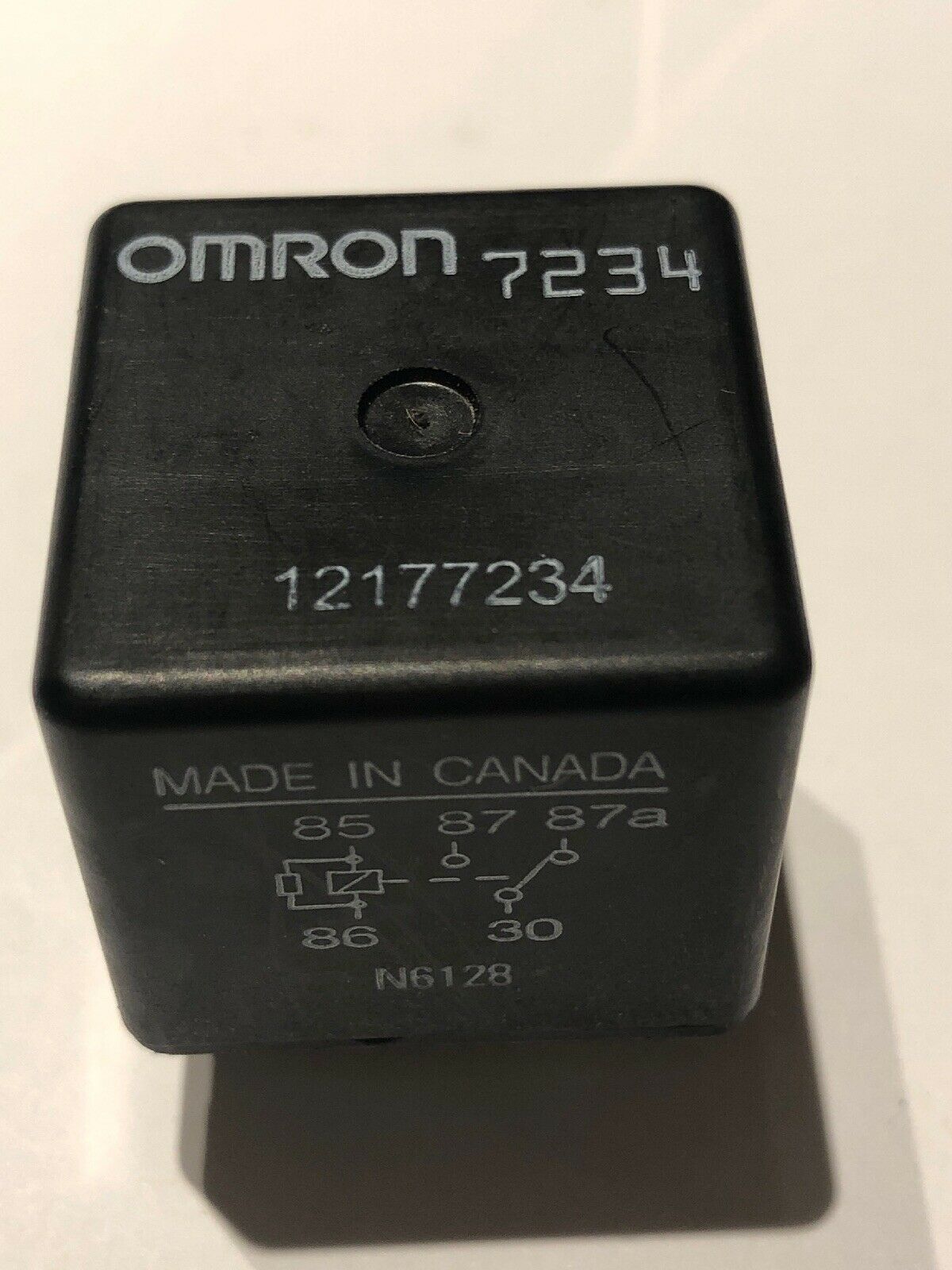 GM Relay Omron Relay 12177234 7234