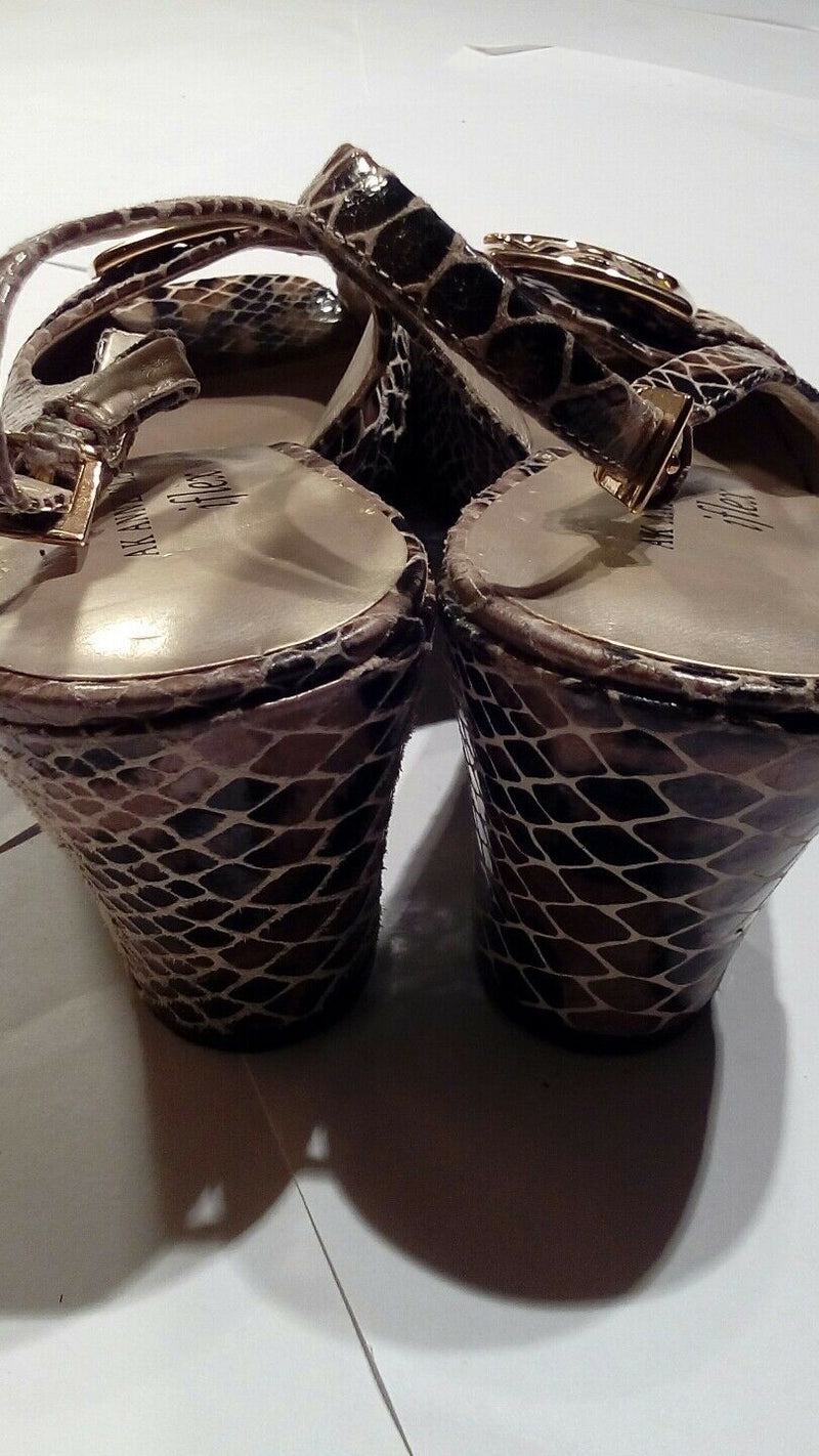 Ann klein shoes size 8