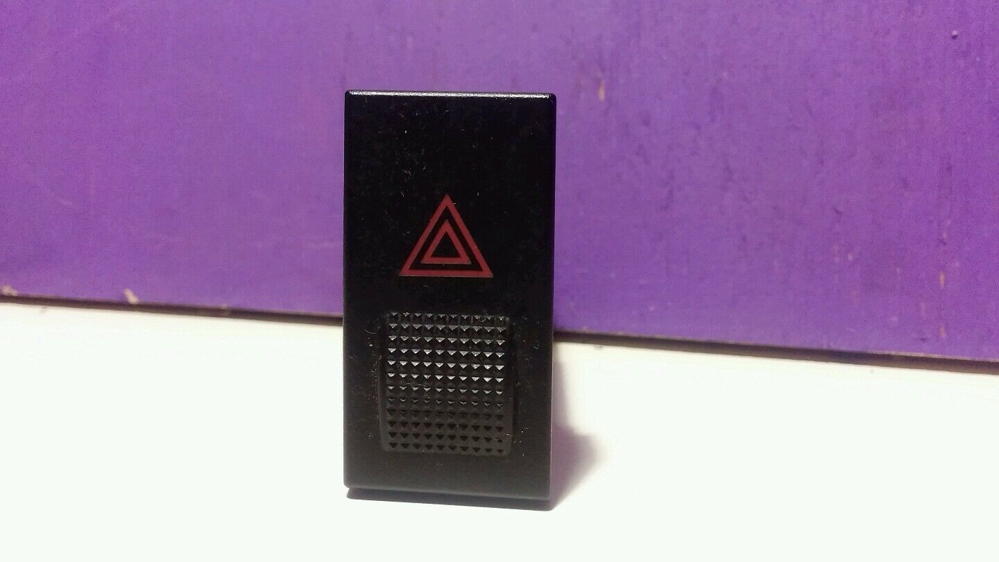 2000 2001-02DAEWOO NUBIRA POWER HAZARD LIGHT CAUTION LAMP SWITCH BEZEL OEM 0C11A