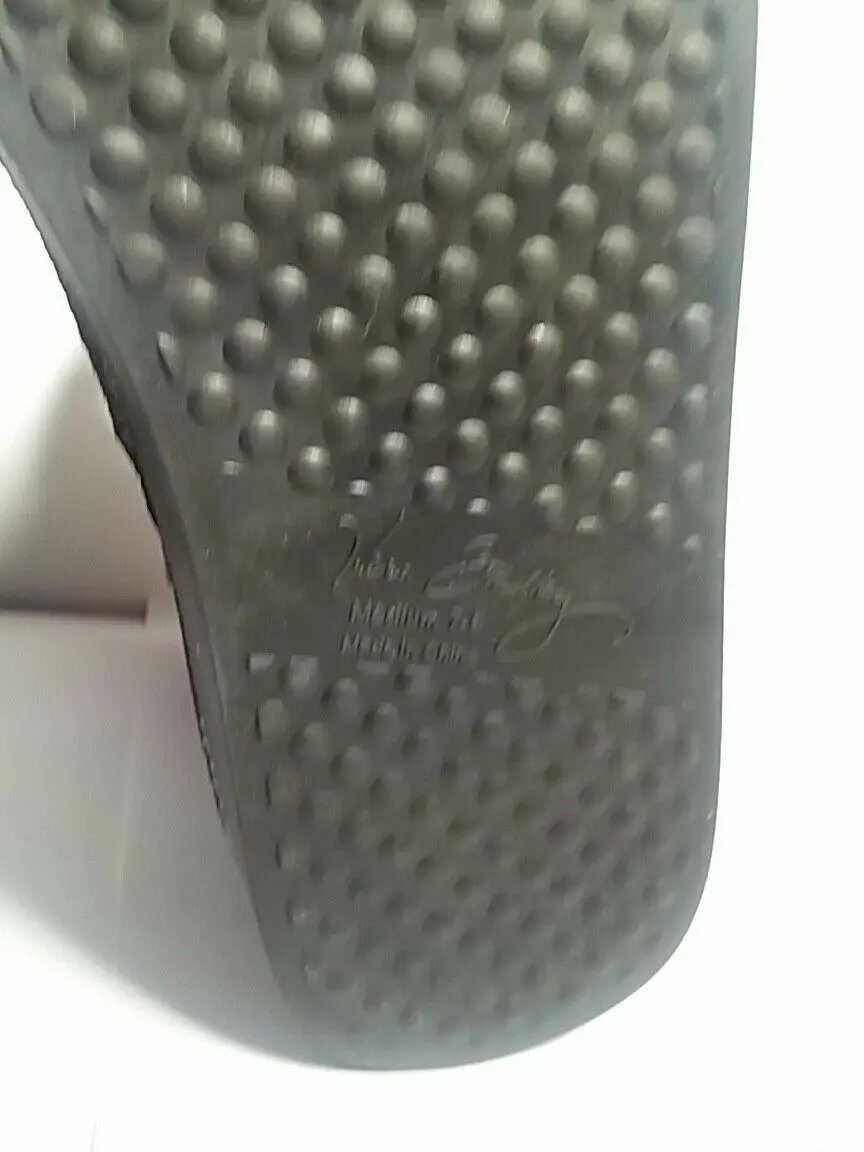 VERA BRADLEY Mini Concerto Cozy Slipper Booties Sz. 7-8; MEDIUM. NAVY BLUE/WHITE by Vera Bradley