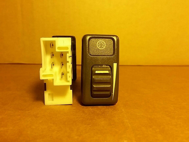 1998-04 Volvo S70 OEM Interior Light Dimmer Control Switch 6849861 /96W49B OEM