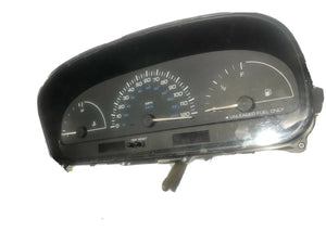 2000 Dodge Caravan Instrument Cluster Speedometer Tachcometer gas gauge OEM GO o