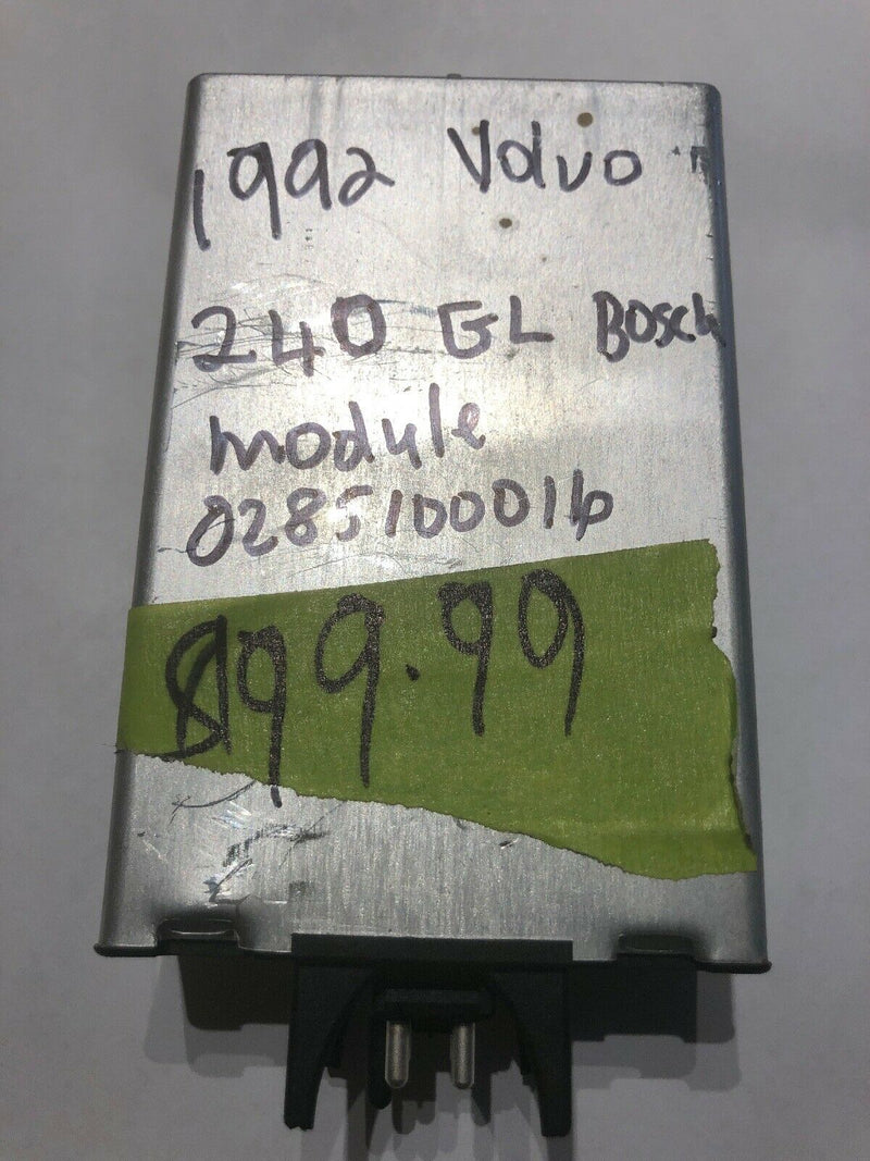 1991 Volvo 240 Sedan Air Bag Control Module