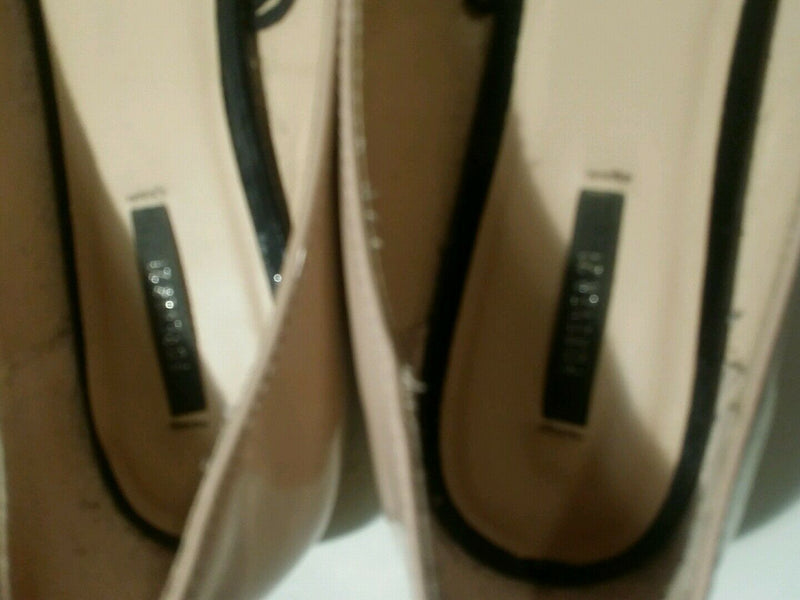 Forever 21 Cream & Black Patent Leather Bow Ballet Flats 8 sexy and comfortable.