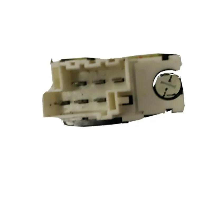 442 1994- 1997 Volvo 850 Power Door Lock Switch OEM 9148483 by Volvo OEM