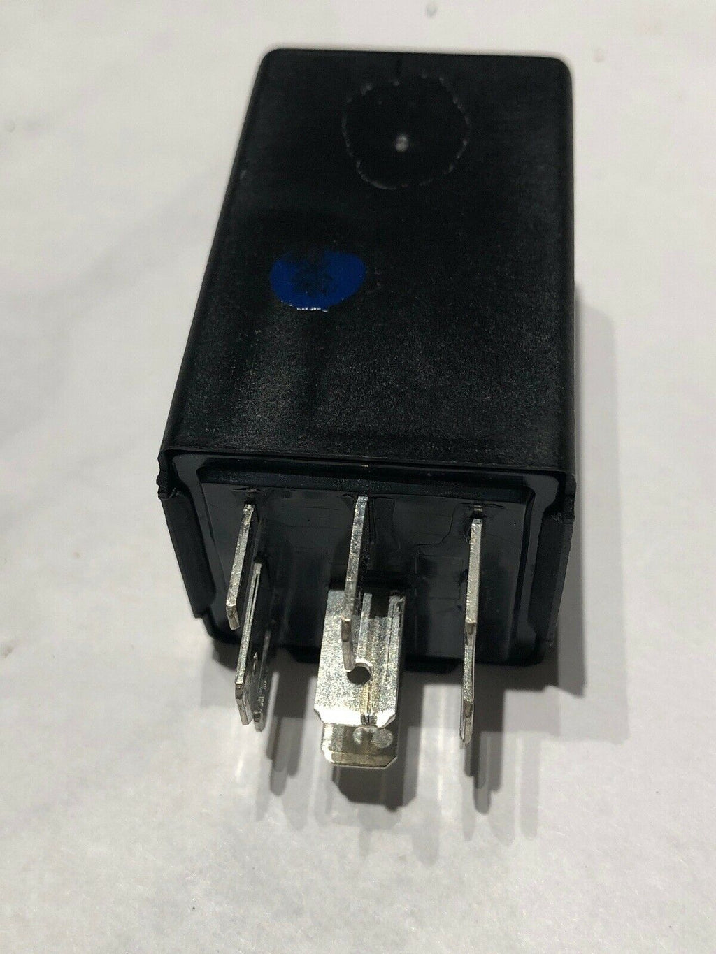 NEW Turn Signal Flasher Relay Module 1999-2000 Jeep  Cherokee , Caravan 4686094