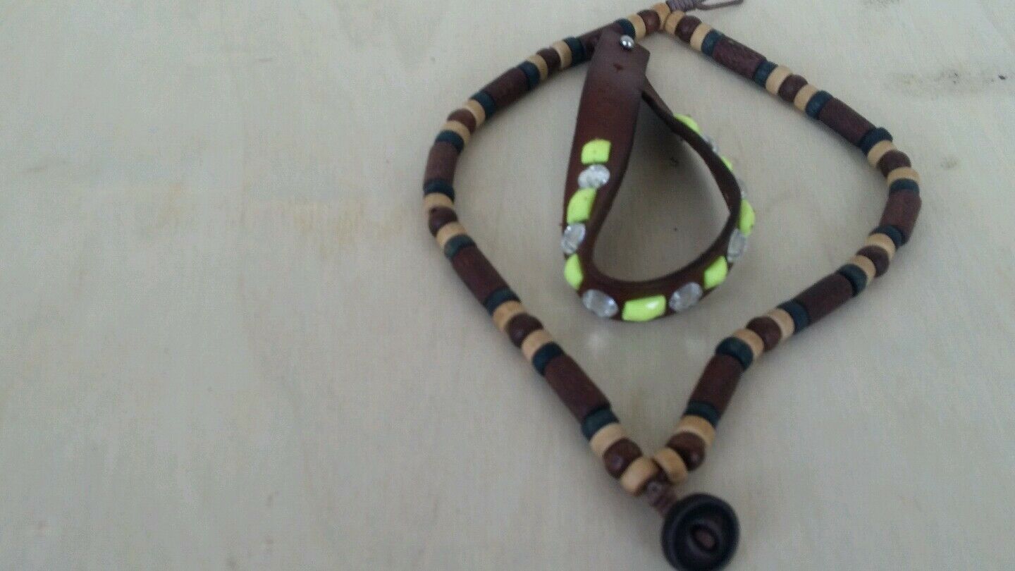 Bracelets Hollister brand one real leather and other  real woods