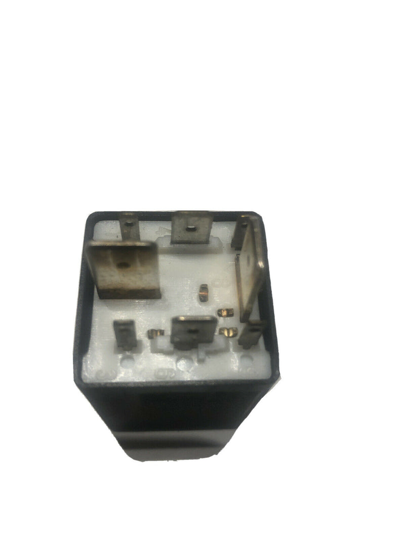 VW Audi Fuel Pump Relay 409 Volkswagen, Jetta, Golf, Passat 1J0906383