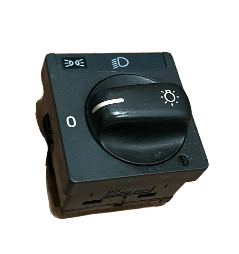 1998-2000 Volvo S70 Headlight Switch  6 Month Warranty OEM 8601773