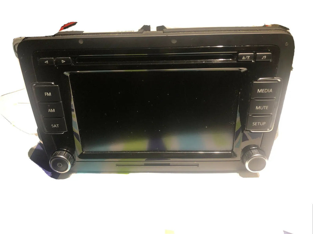 Jetta Passat Golf GTI EOS Beetle Bug OEM Radio by Volkswagen