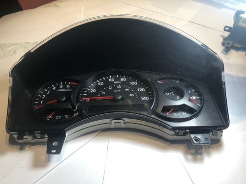 2004-2007 Nissan Titan/armani INSTRUMENT CLUSTER 24810-7S01A 180, 741 Miles