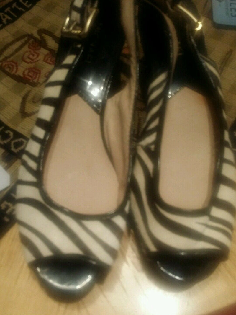 Michael Kors  Zebra  Open Toe Sling back Shoes Size  5
