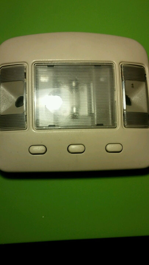 2002 Freelander V6 Automatic Front Dome Light OEM