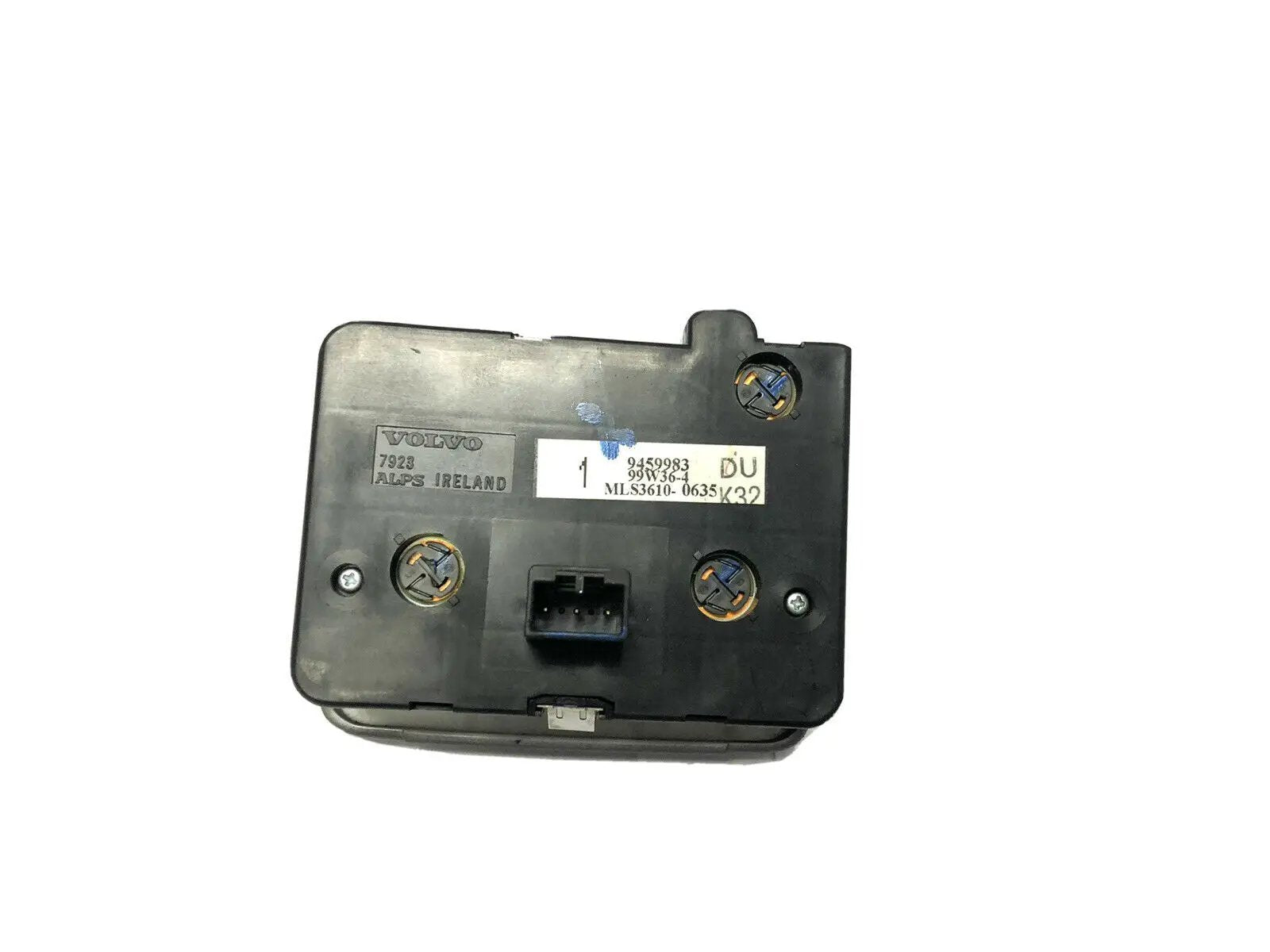9459983; VOLVO S80 OEM Headlight Switch 99 00 01 02 03 by Volvo
