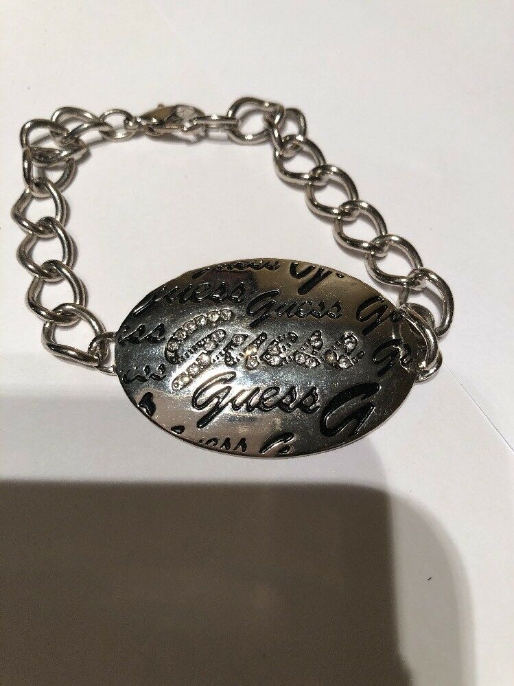 New GUESS Jewellery UBB10103 Silver Tone SS Bracelet w Heart Charm