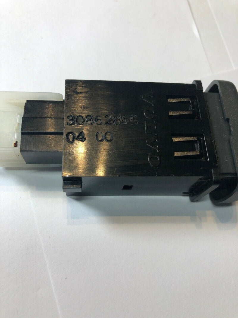 VOLVO V40 V 40 S40 S 40 00-03 SEAT HEATER SEAT HEAT SWITCH PM DRIVER OE#30862855