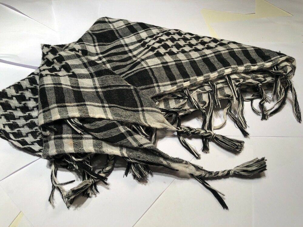 Collar Scarf Poncho With Fringe Black & White
