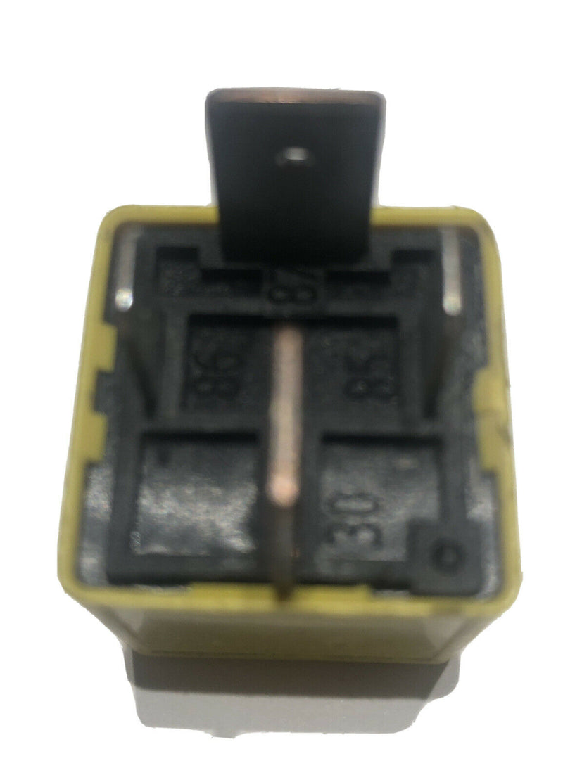 03-07 Saab 93 9-3 Tyco Multi Use 4 Pin Yellow Relay GM 90226846