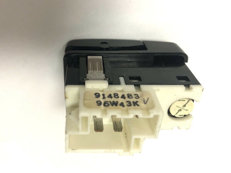 VOLVO 850 960 S90 S 90 V90 V 90 94-98 OE CENTRAL LOCK SWITCH OE # 9148483