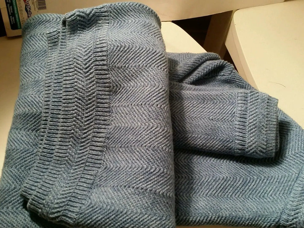 CHAPS %100 COTTON Sky blue sweater size large. by Chaps