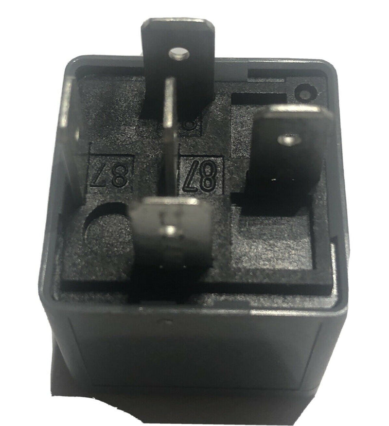 VOLVO 70 OEM GRAY CUBE 5 PIN RELAY OEM # 9494424