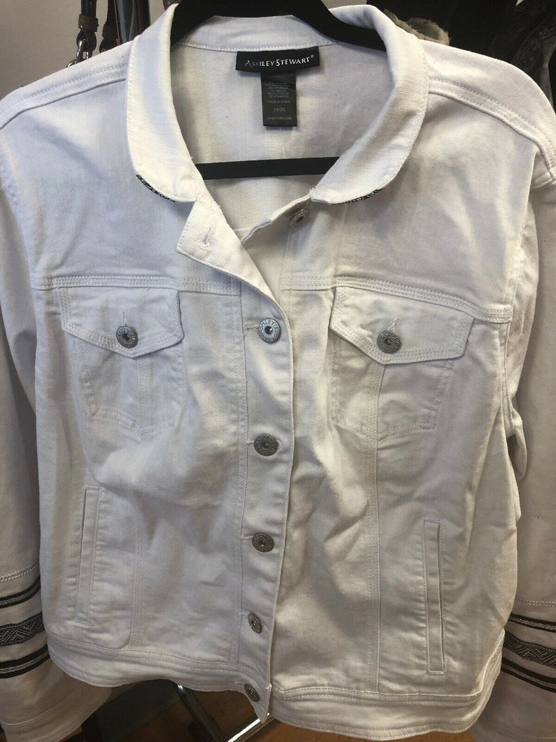 Ashley Stewart Size 18/20 hooded white linen jacket