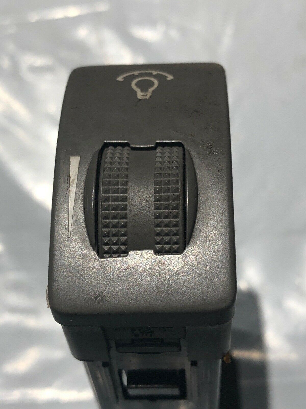 06-12 Kia Sedona dash dimmer switch rheostat control 93340-4d000KS