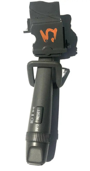 2001 2004 Volvo S60 S80 V70 XC70 XC90 Turn Signal Switch With Trip Used