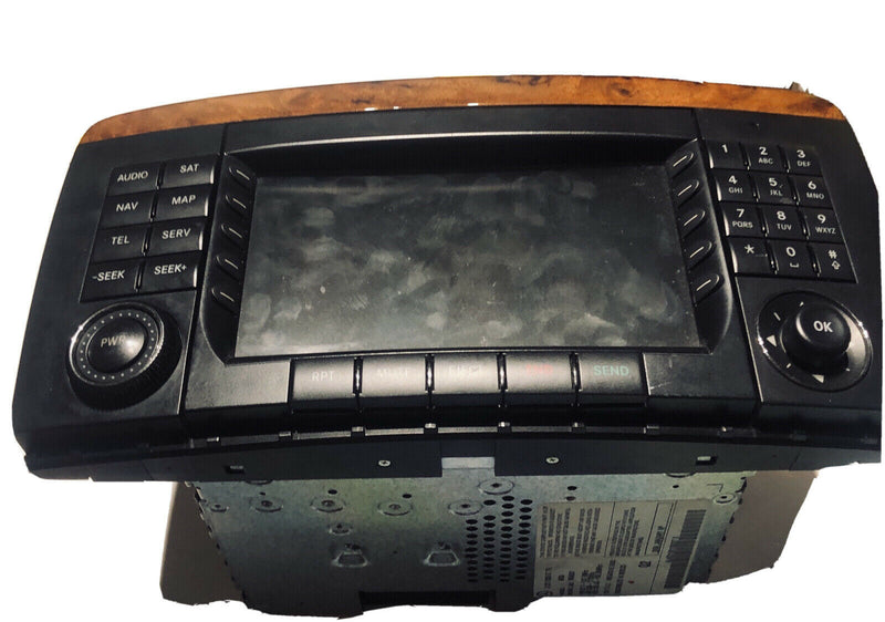 2006 2007 2008 Mercedes R350 R500 Navigation GPS Radio Display A2518200779 OEM