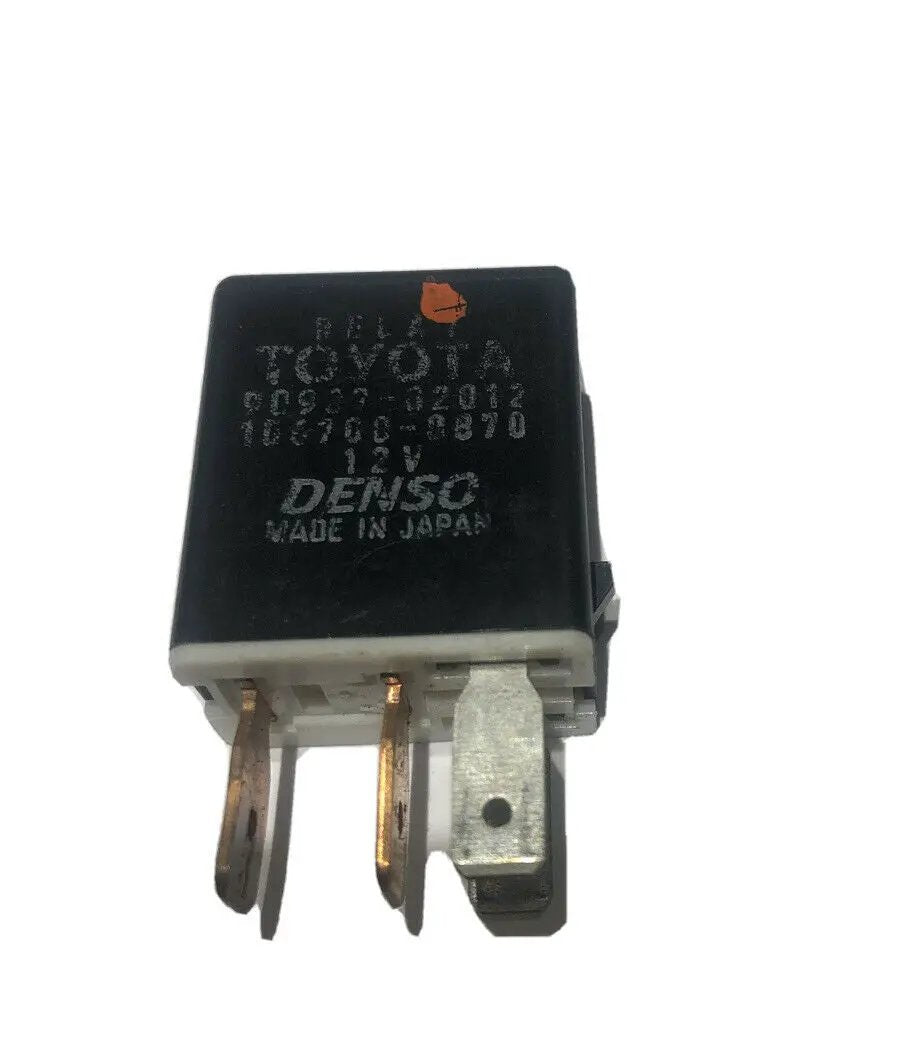 DENSO TOYOTA RELAY 90084-98031. Works by DENSO