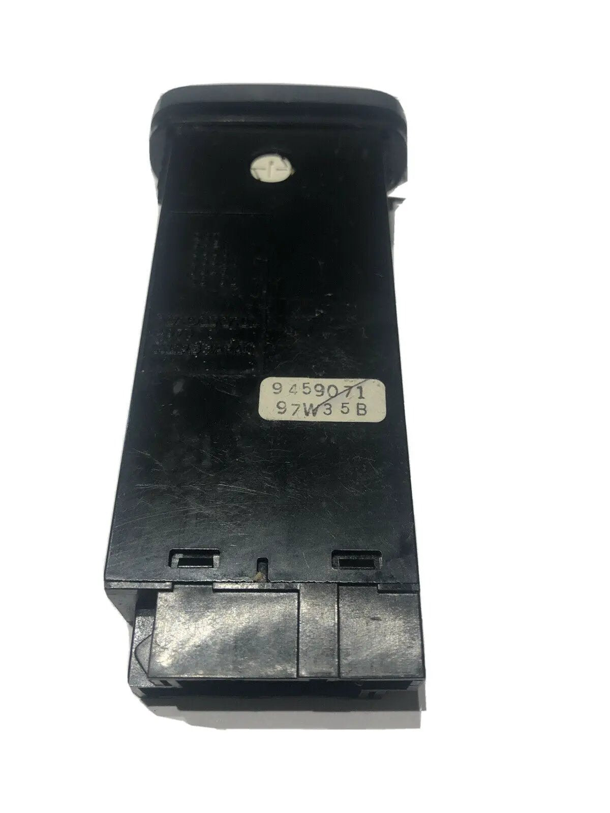 98-04 Volvo S70 C70 V70 XC Emergency Hazard Switch Flasher Button 9459071 OEM by Volvo