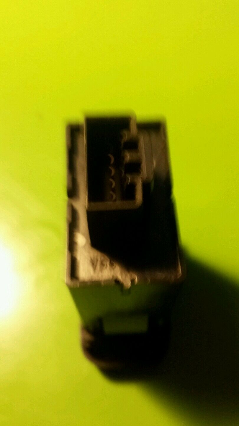 01 02 03 04 05 HONDA CIVIC POWER SUNROOF MOONROOF CONTROL SWITCH  OEM M19833