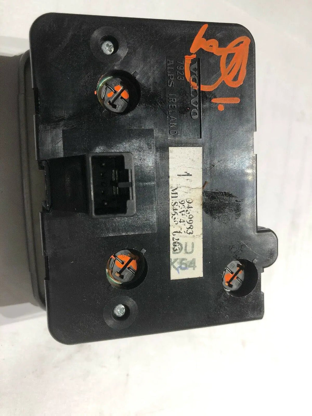 New 2001 OEM VOLVO V70 2.4T HEADLIGHT SWITCH 9441046 DIMMER/DEFOG SWITCH by VOLVO OEM