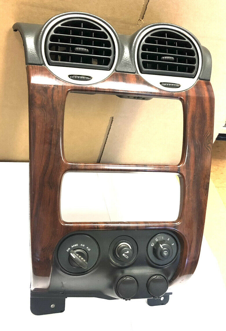 02 - 09 GMC Envoy 4x4 Dash Bezel For Radio And Climate Control - Ebony/Woodgrain