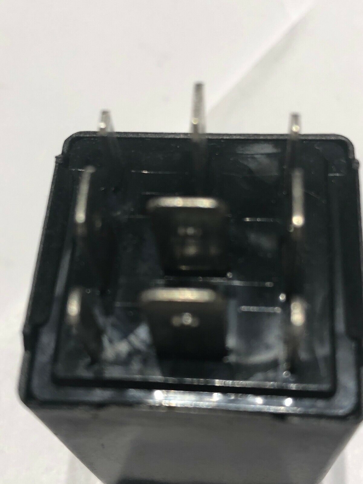 Hazard Warning and Turn Signal Flasher For 1996-2000 Dodge Grand Caravan H617MT