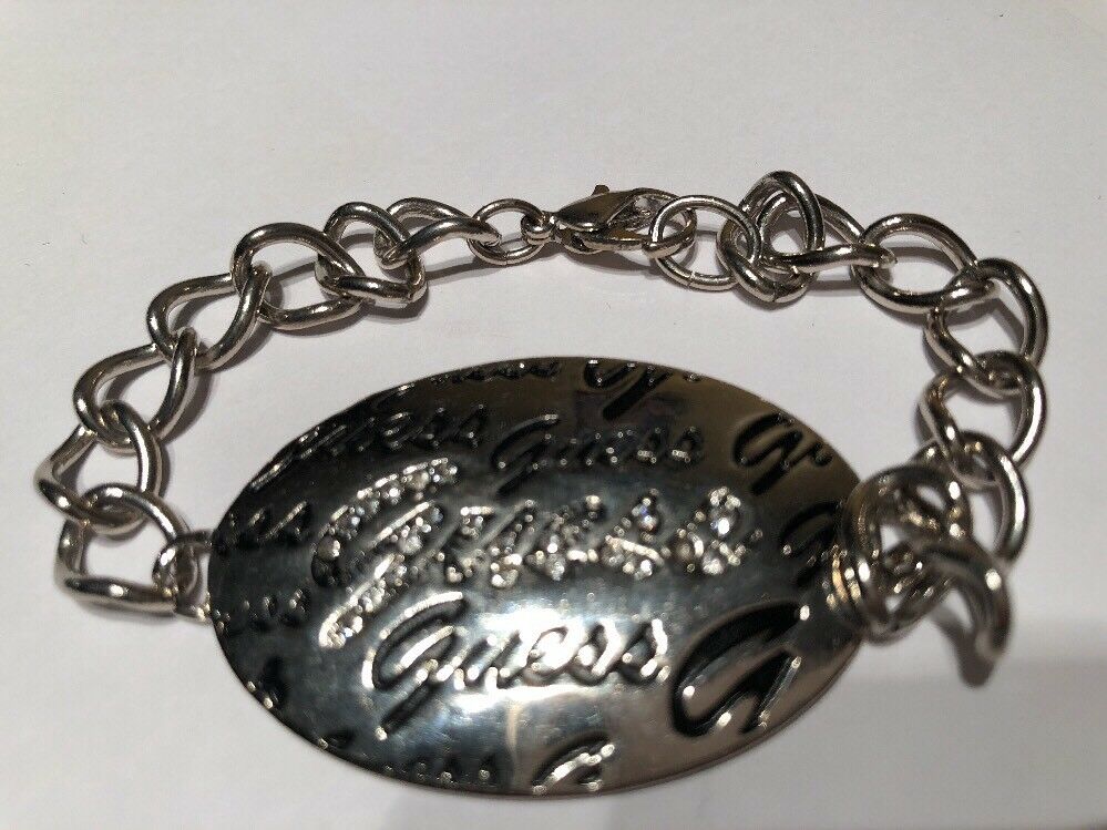 New GUESS Jewellery UBB10103 Silver Tone SS Bracelet w Heart Charm