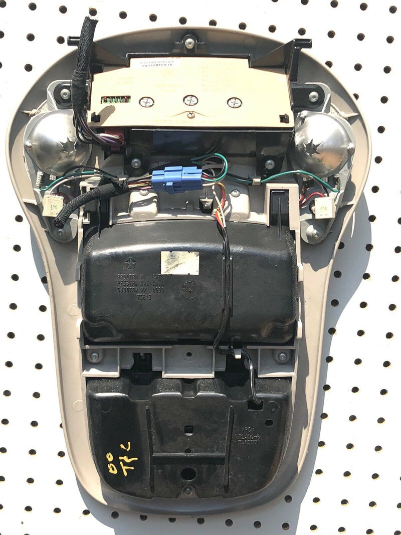 Dome Light 1996 Town Country R218584
