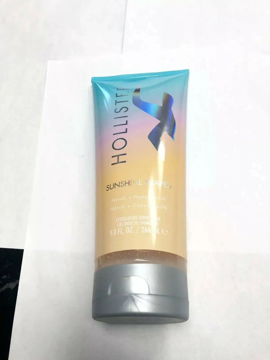 HOLLISTER SUNSHINE WAVES EXFOLIATING BODY WASH WOMEN 9.0 FL. oz. NEROLI & HONEY by Hollister