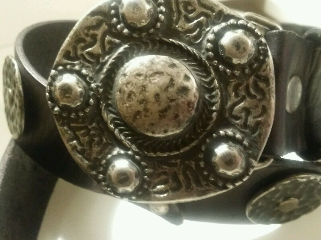 limited express genuine black leather with silver hardware size m