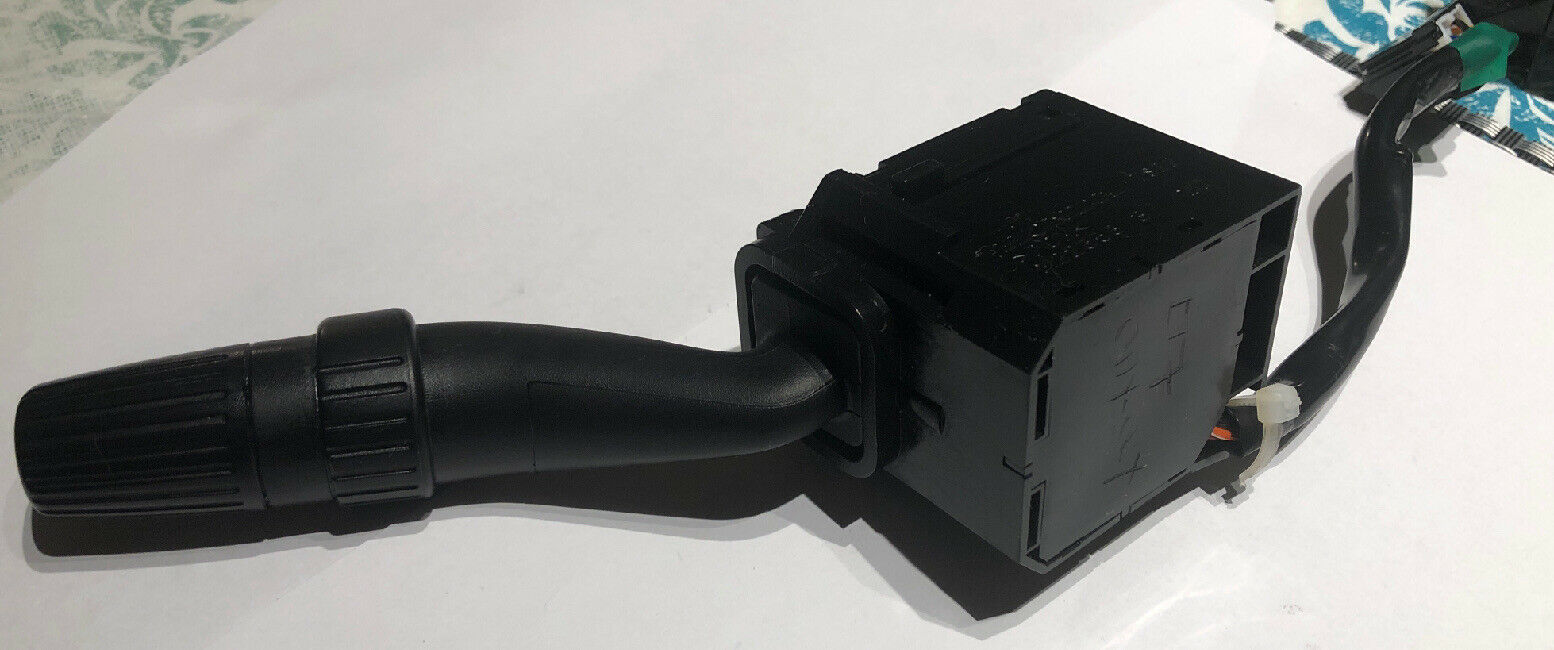 2006 ACURA TL - HEADLIGHT AND TURN SIGNAL SWITCH	M22658