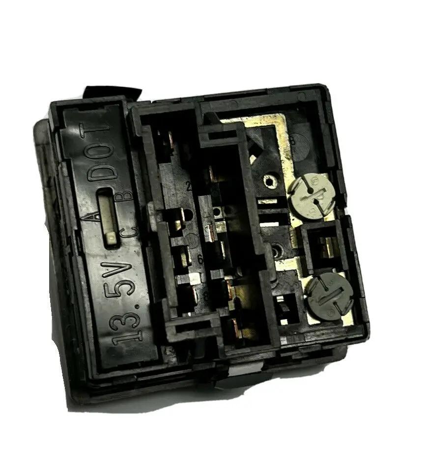 VOLVO V70 I LV 2.5 TDI Headlight Switch Control Unit 8622022 1999 by VOLVO