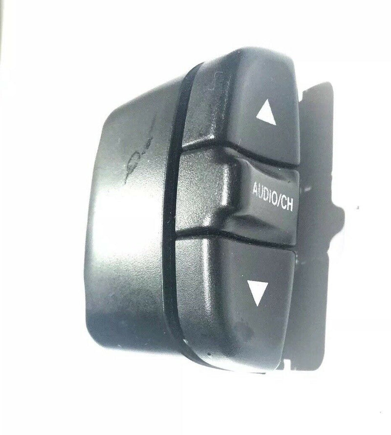 1999 - 2004 00 01 02 Honda Odyssey Steering Wheel Audio Channel Control Switch