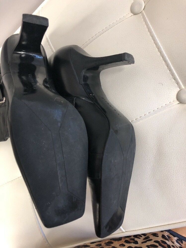 Mint in the Box Giani Bernini Memory Foam Black Leather Boots Sz8.5Med. VGC