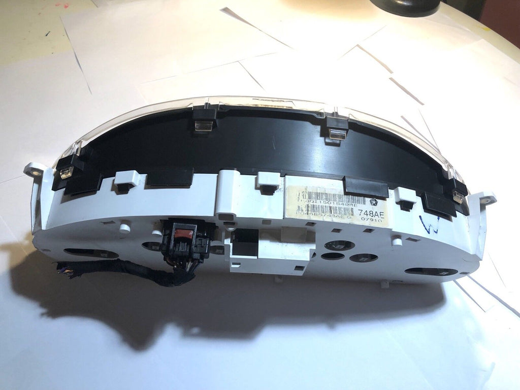 2001 DODGE CARAVAN A/T INSTRUMENT GAUGE CLUSTER SPEEDOMTER OEM 2001 2002 2003