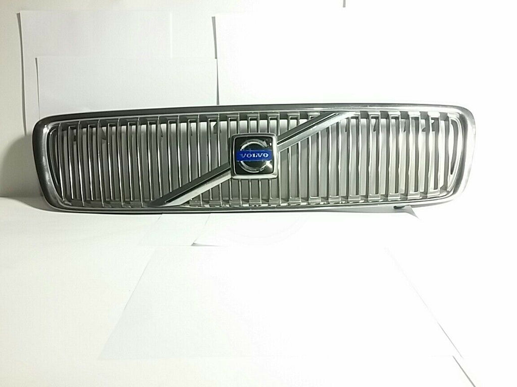 NEW! FRONT CHROME GRILLE FRONT RADIATOR GRILLE EMBLEM 2001-2004 VOLVO V70XC XC70