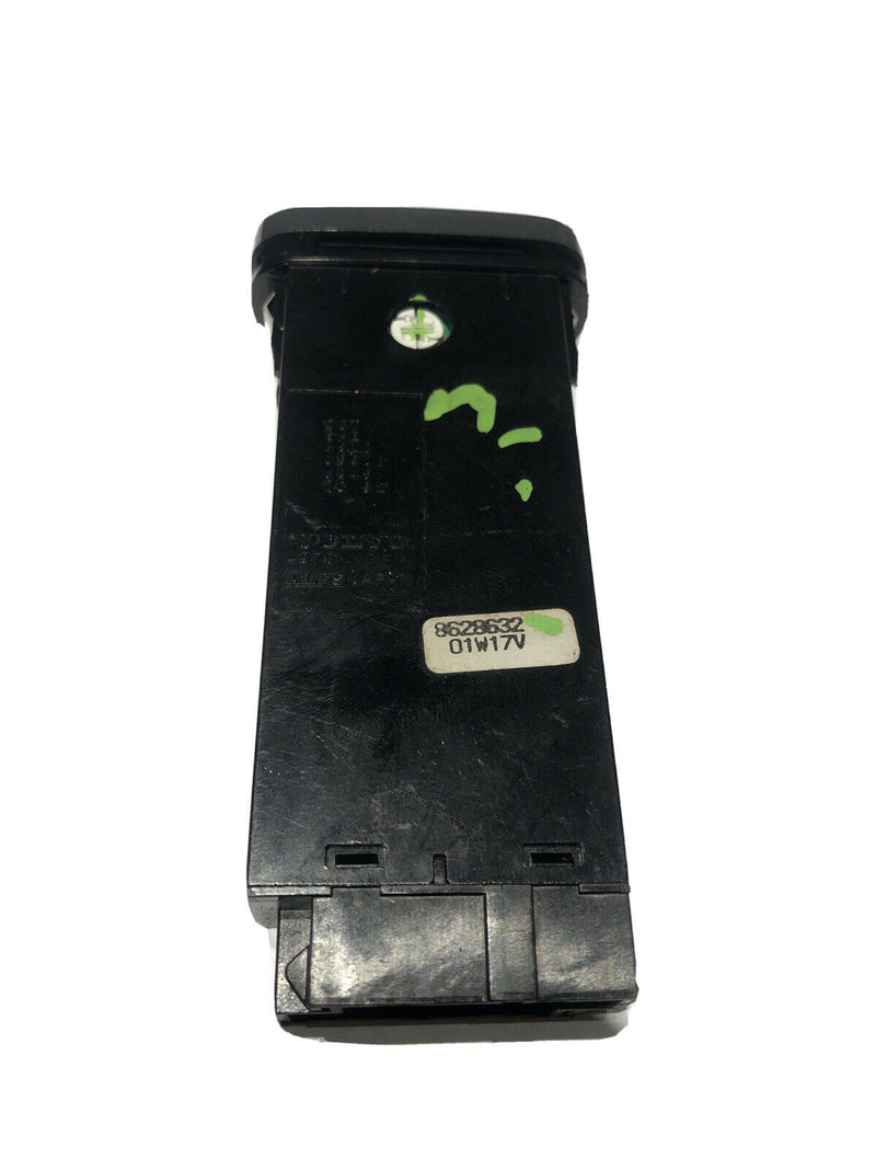 Like-new/;VOLVO S70 V70 / 98-04 VOLVO C70  Hazard Switch 9459071 8622091 6849843