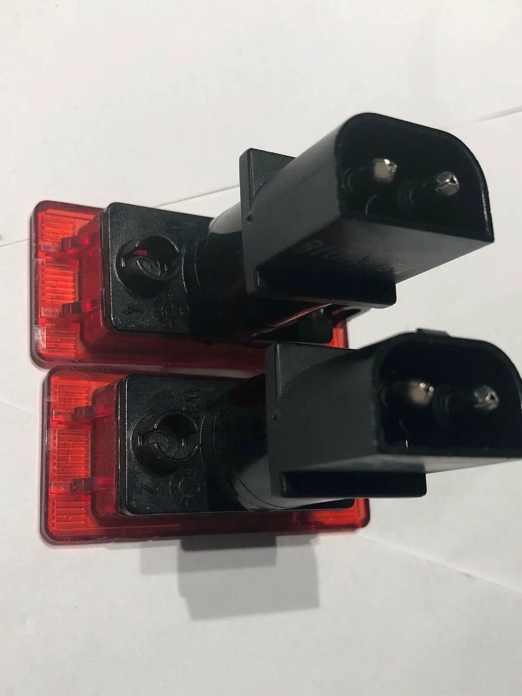 Interior Door Light For 98-04 Volvo V70 C70 S70 2.3L 5 Cyl 2.4L B5234T3 WM58C5 by APA/URO Parts