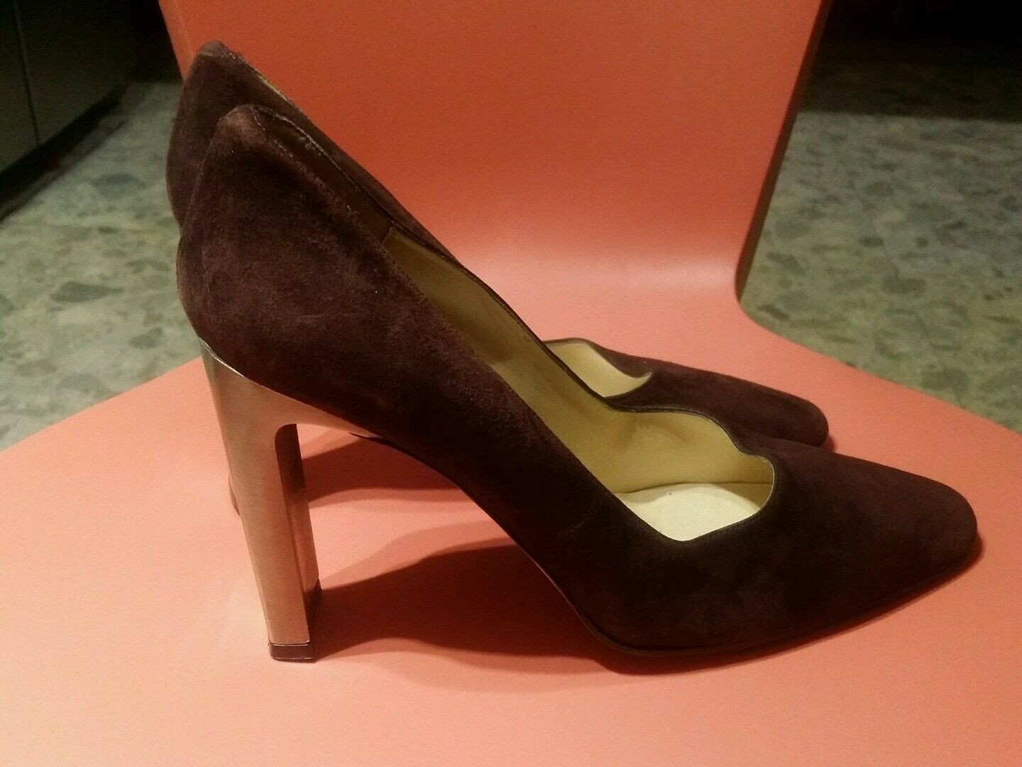 monique brown suede made in spain pumpssize 10m 3 inch heels